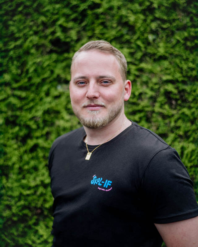 640px_Hampus_2025.jpg (640x800)