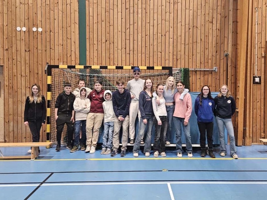 Samarbete över skolgränser: Trelleborgs unga ledare anordnar basketturnering